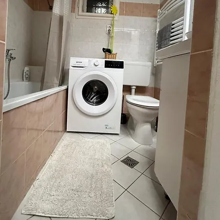 דירה Whynotapartment